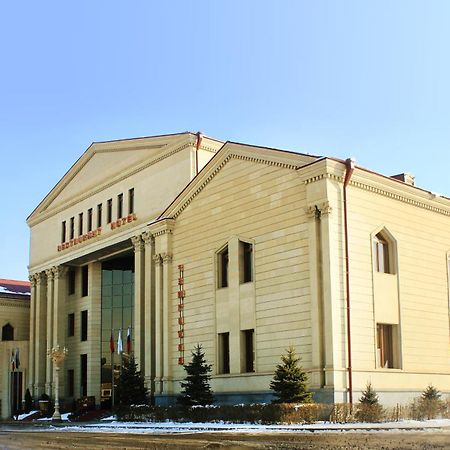Armenian Royal Palace Yerevan Luaran gambar